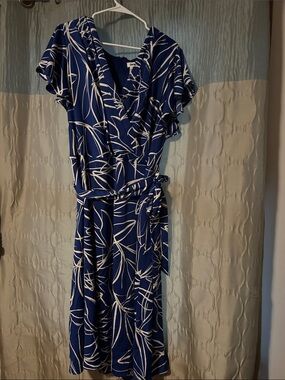DKNY Navy Wrap Maxi Dress with White Leaf Print